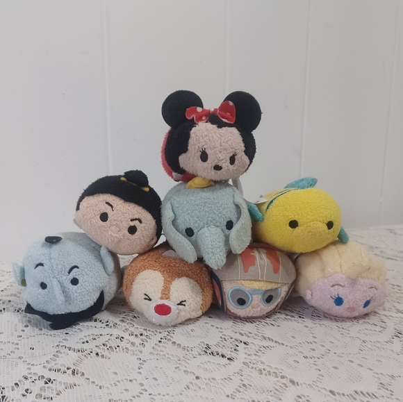 8 Disney TsumTsums - Picture 2 of 6